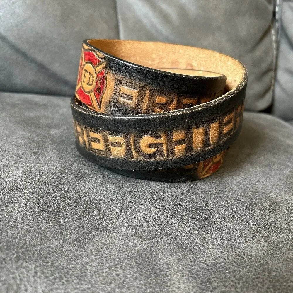 Vtg Americas Firefighters Mens Genuine Leather Belt Gold Buckle Fire Dept READ**